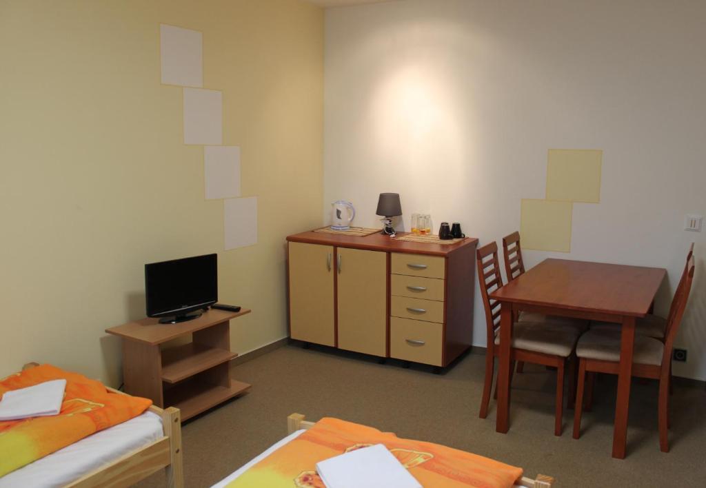 Rockhill Dacice Hotel Habitación foto